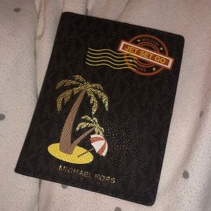 Micheal Kors Passport Holder/Wallet